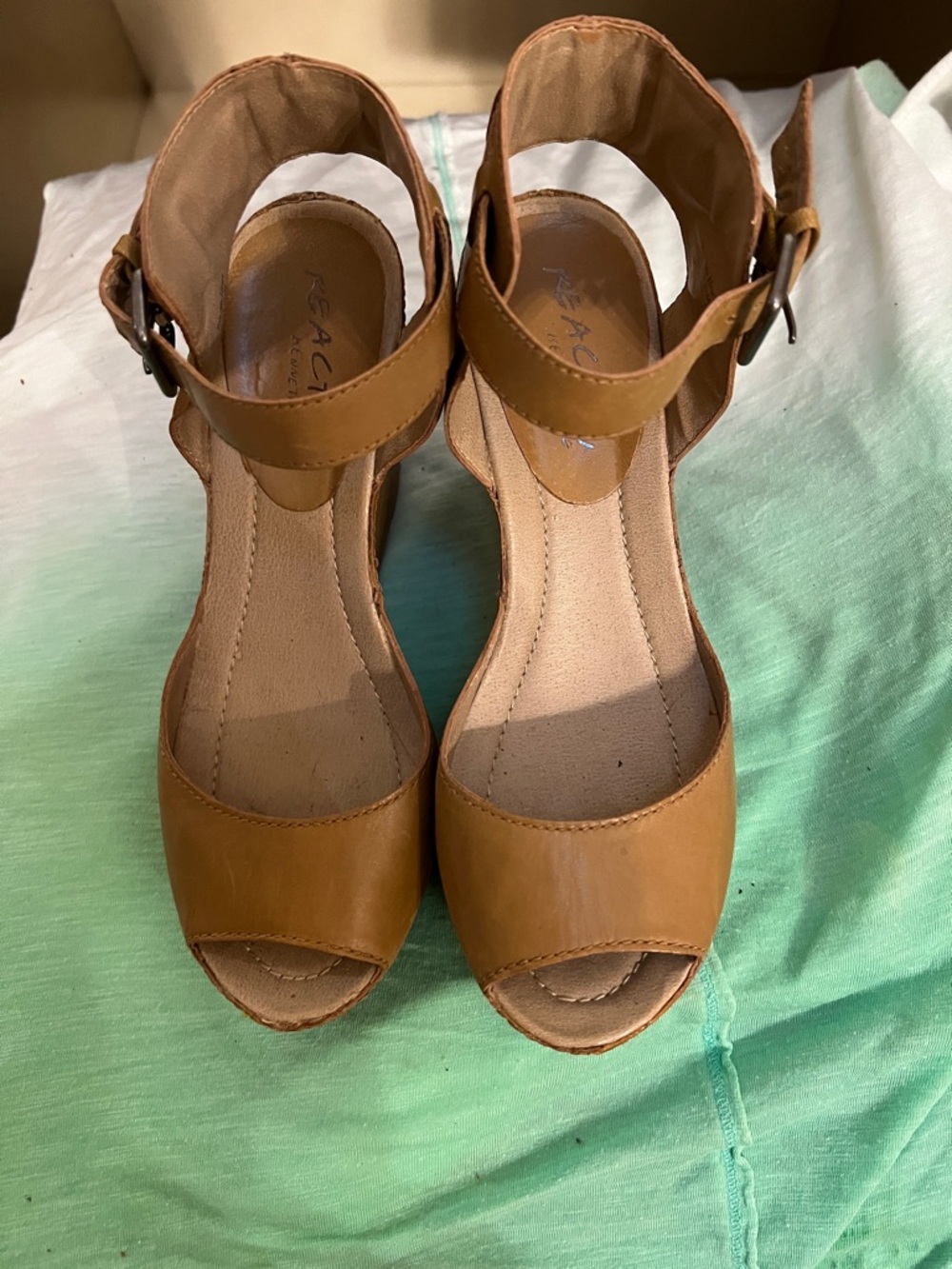 Kenneth Cole Reaction Tan Ankle-Strap Wedge Sandals